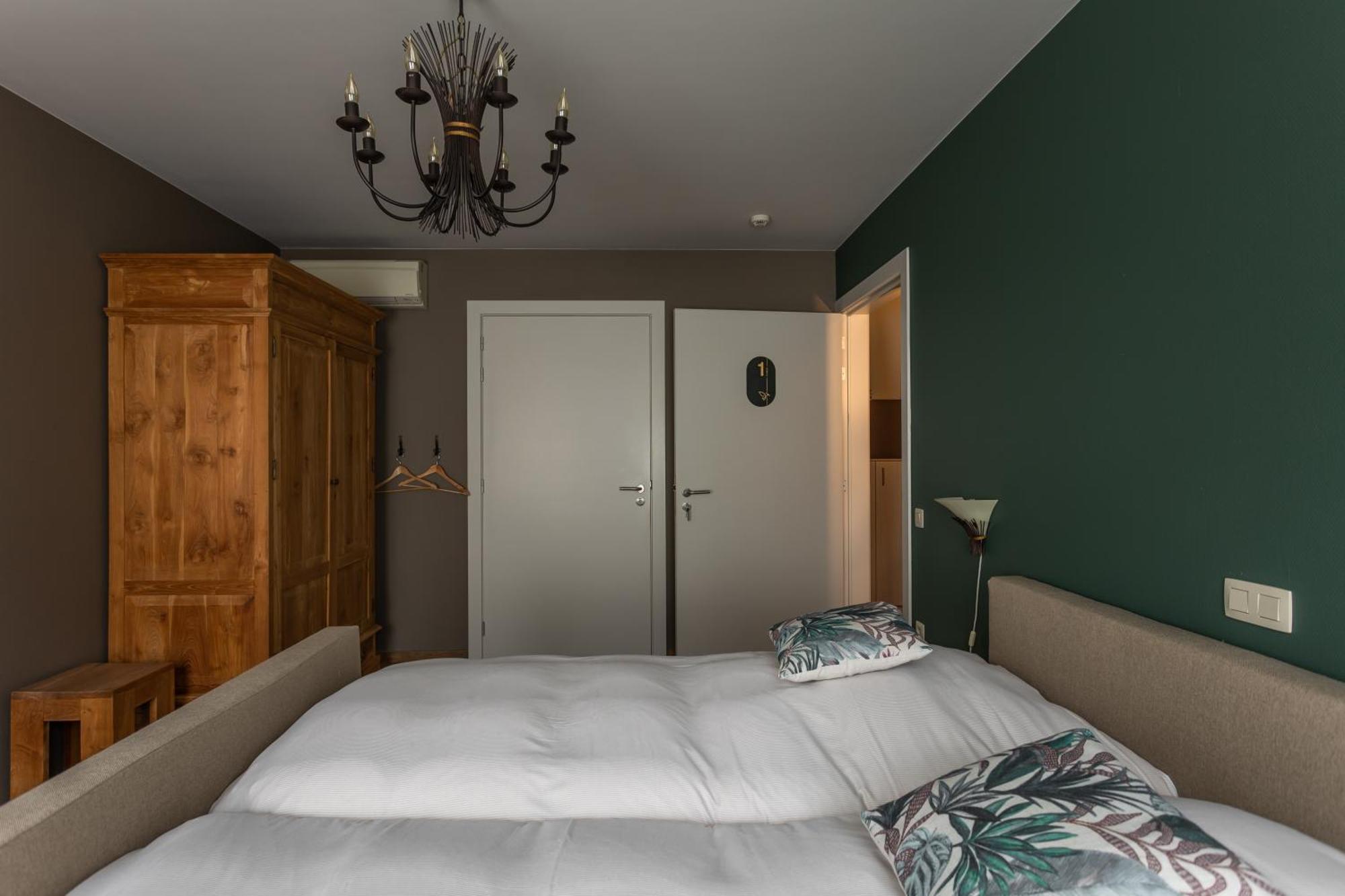 B&B De Floreffe NeerNeerpelt Esterno foto